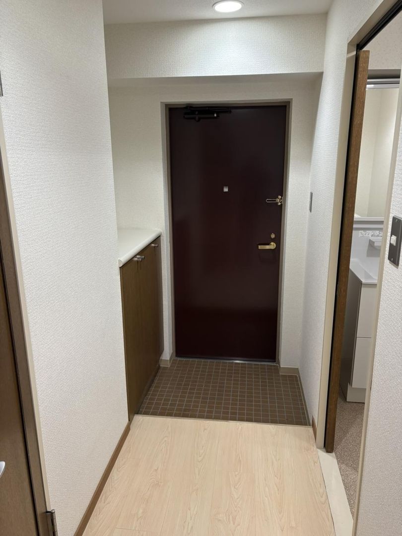 Renovated 1LDK Apartment for Sale in Suwa City, Nagano - Thumbnail 2