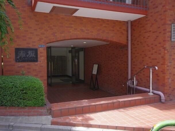 Akasaka Studio Apartment for Sale with Tenant & 4.73% Yield - Thumbnail 2