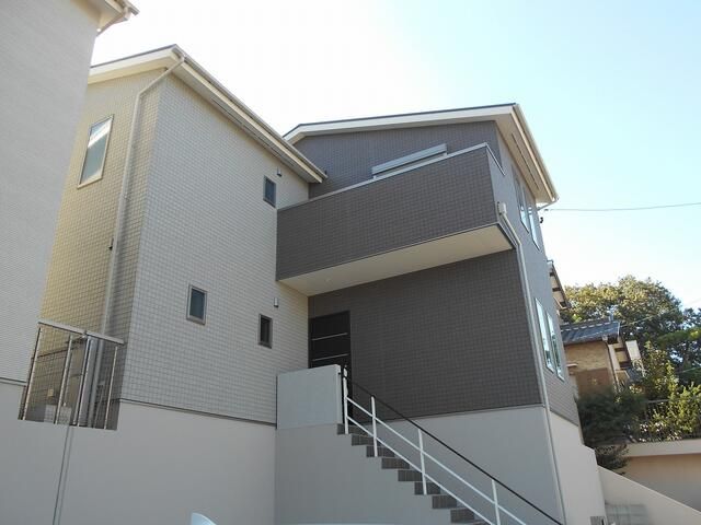 New 4LDK Detached House in Toyoake, Aichi with EV Charging - Thumbnail 2