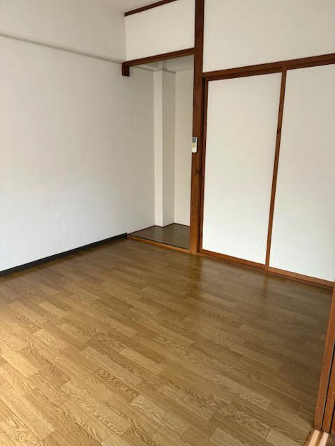 1DK Apartment for Rent in Juso, Osaka - 40,000 Yen, No Fees - Thumbnail 4