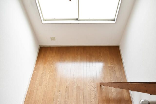 Loft Apartment for Rent in Kodaira, Tokyo - 1R, 10 sqm - Thumbnail 4