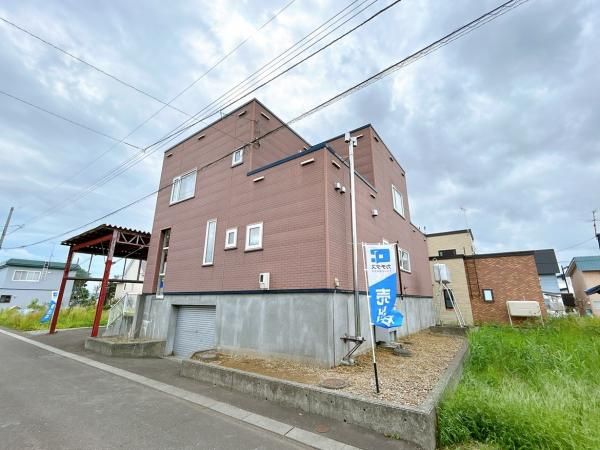 Renovated 4LDK House in Iwamizawa, Hokkaido | 3 Car Parks - Thumbnail 2