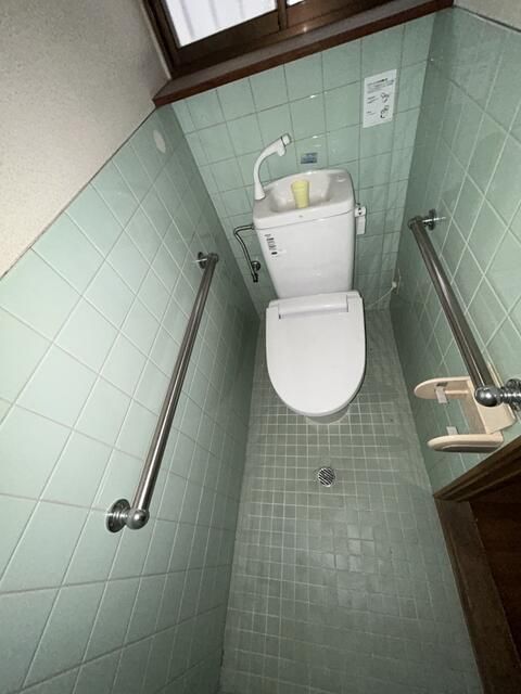 Two-Unit Terrace House for Sale in Takatsuki, Osaka - Thumbnail 3