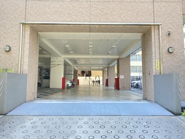 3LDK Apartment for Sale in Exe Tower Dosho-machi, Osaka - Thumbnail 3