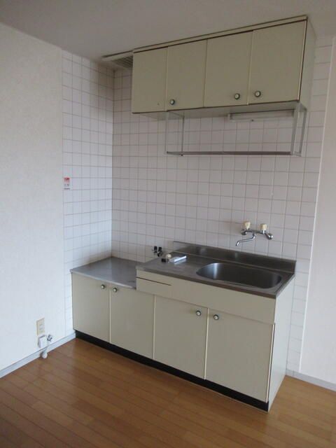 1DK Apartment for Rent in Suzuka, Mie - Near Shiroko Station - Thumbnail 3