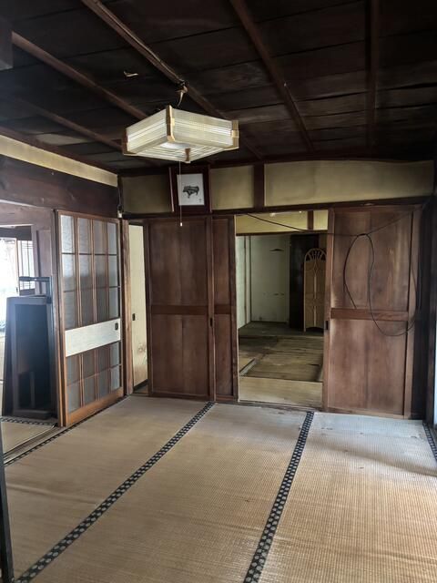Warehouse-Attached 8DK House for Sale in Mino City, Gifu - Thumbnail 4