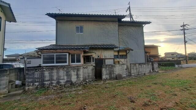 6LDK Detached House for Sale in Ishioka, Ibaraki - Thumbnail 2
