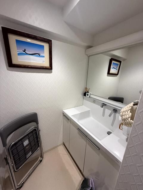 2LDK Apartment with Private Garden near Nagai Station, Osaka - Thumbnail 3