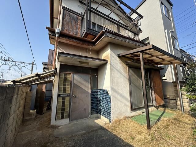 3DK Wooden House for Sale in Kasukabe, Saitama - 3 Million Yen - Thumbnail 2