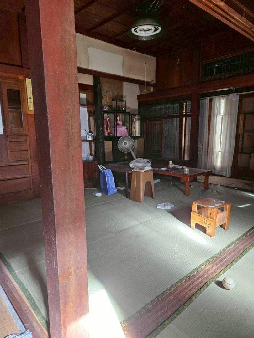 3DK House for Sale in Aja, Naha City, Okinawa - Thumbnail 3