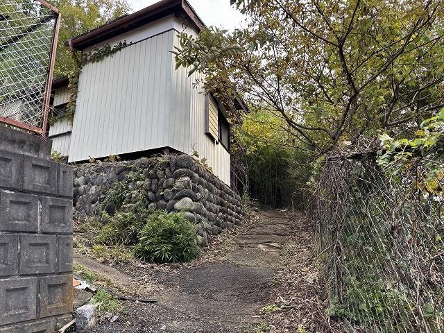 1965 3LDK Wooden House for Sale in Ashikaga, Tochigi - Thumbnail 2