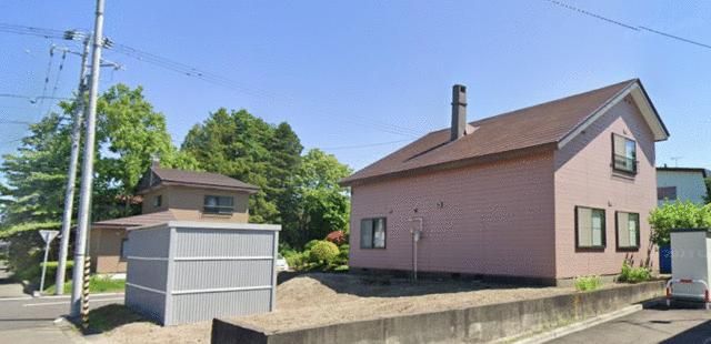 5LDK Detached House on 343.8sqm Corner Lot in Chitose, Hokkaido - Thumbnail 2