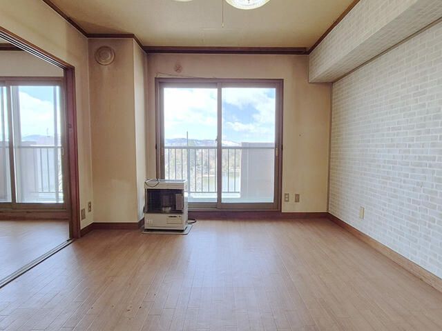 3DK Apartment for Sale in Asahikawa, Hokkaido - Pet Friendly - Thumbnail 4