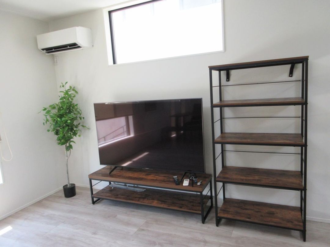 2020-Built 4LDK House Near Hattori Ryokuchi Park, Toyonaka - Thumbnail 3