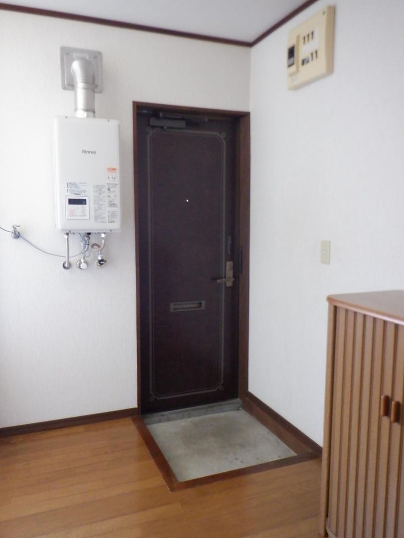 1K Apartment for Rent in Sakata, Yamagata - 23,000 Yen - Thumbnail 2
