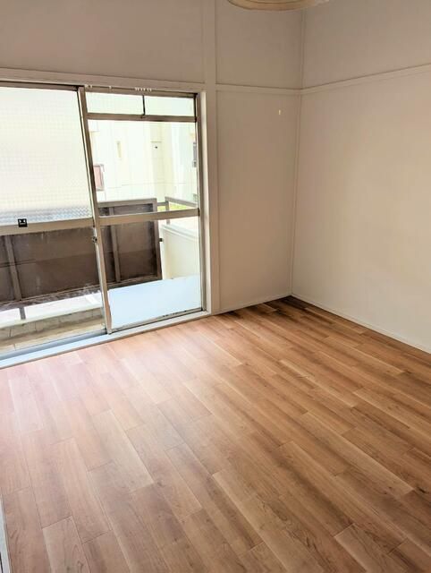 Renovated 3DK Apartment for Rent in Zentsuji, Kagawa - Thumbnail 2