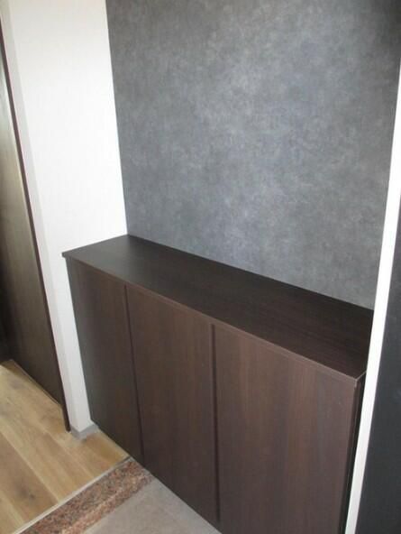 Renovated 2LDK Apartment for Sale in Fukui City - Thumbnail 2