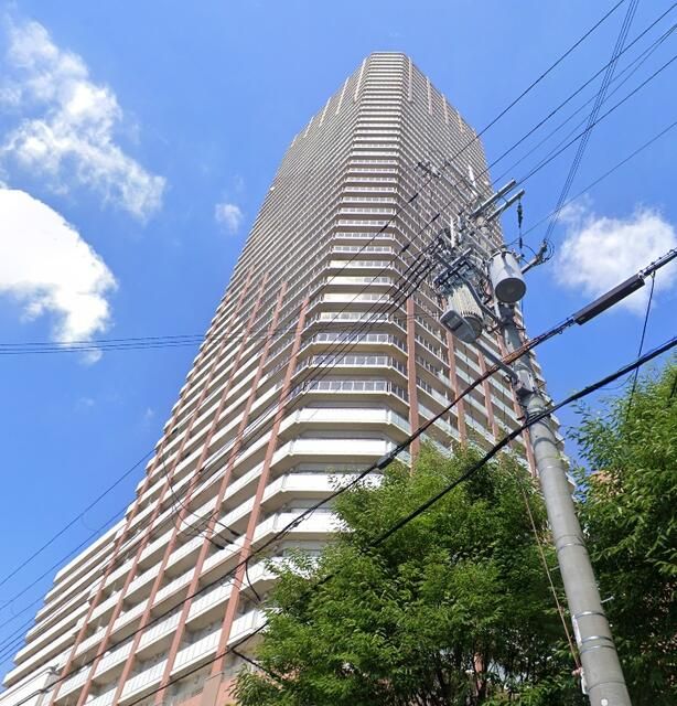 2LDK Apartment in Awaza Rise Towers Black, Osaka Nishi Ward - Thumbnail 4