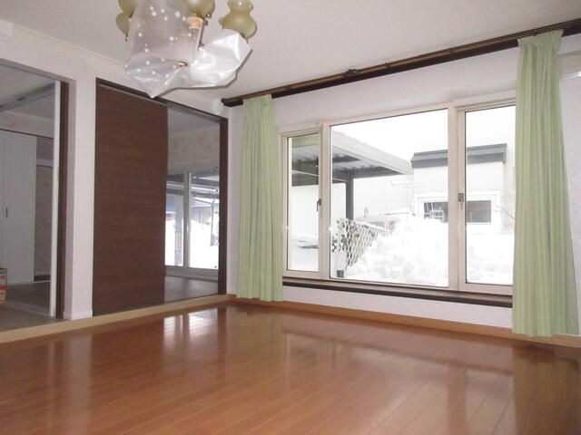5LDK Detached House for Sale in Teine-ku, Sapporo - Thumbnail 3