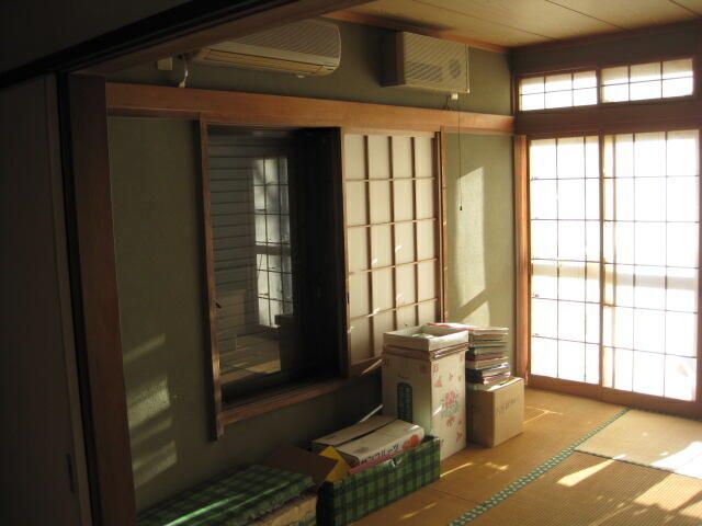 4LDK Detached House for Sale in Ayase, Kanagawa with 3-Sided Light - Thumbnail 4
