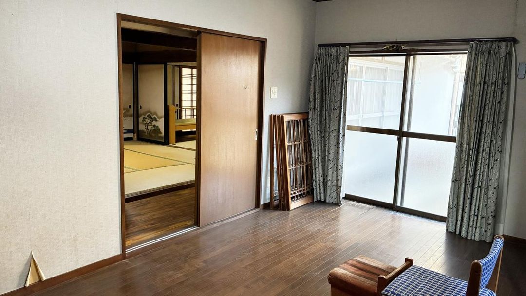 Spacious 8SDK House for Sale Near Lake Togo in Yurihama - Thumbnail 2