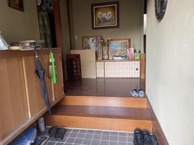 5DK House for Sale in Kure, Hiroshima - 110.54 sqm Floor Area - Thumbnail 2