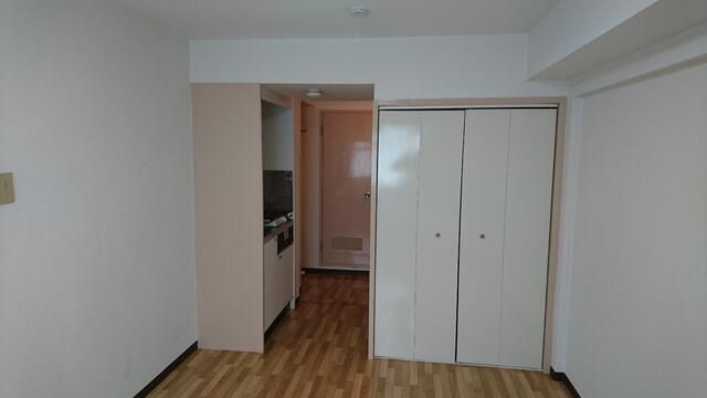 1R Apartment for Rent in Habikino, Osaka - 35,000 Yen - Thumbnail 4