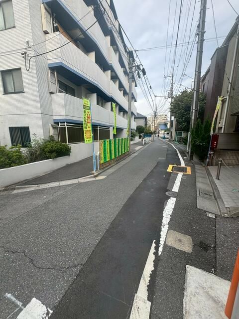 1K Apartment for Sale in Itabashi, Tokyo with 7.25% Yield - Thumbnail 2