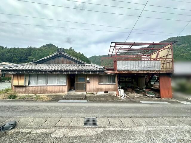 1916 Wooden House with Land in Taiki, Mie - 9DK Layout - Thumbnail 3