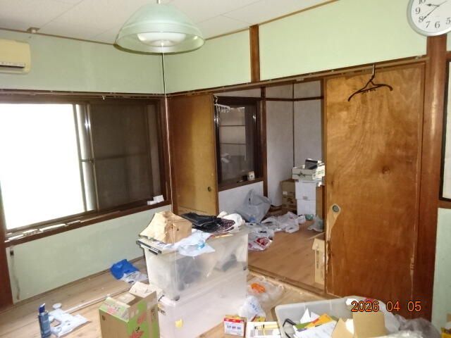 1969 Wooden House for Renovation in Ise City, Mie - Thumbnail 2