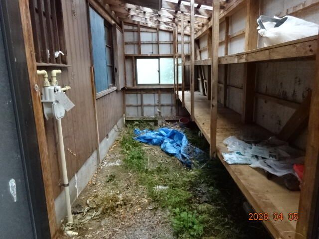 1969 Wooden House for Renovation in Ise City, Mie - Thumbnail 3