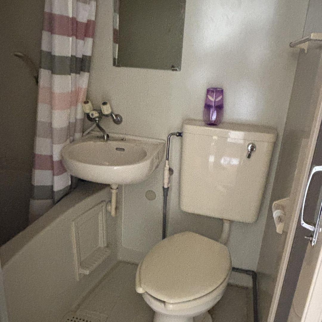 1K Apartment for Rent in Imari, Saga - 17.39 sqm, No Key Money - Thumbnail 4