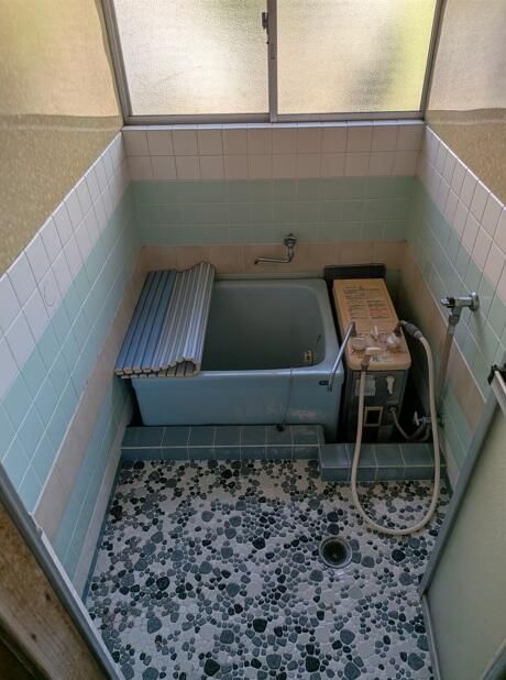 1DK House for Rent in Yokosuka with Large Garden, Pets OK - Thumbnail 4