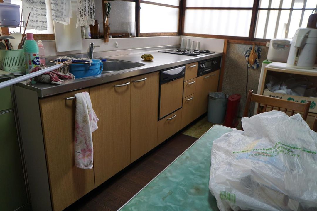 Spacious 6DK Single-Story House on 531m² Lot in Takamatsu, Kagawa - Thumbnail 4