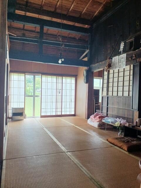 Spacious 9K Wooden House on Large 677sqm Plot in Hanamaki, Iwate - Thumbnail 4