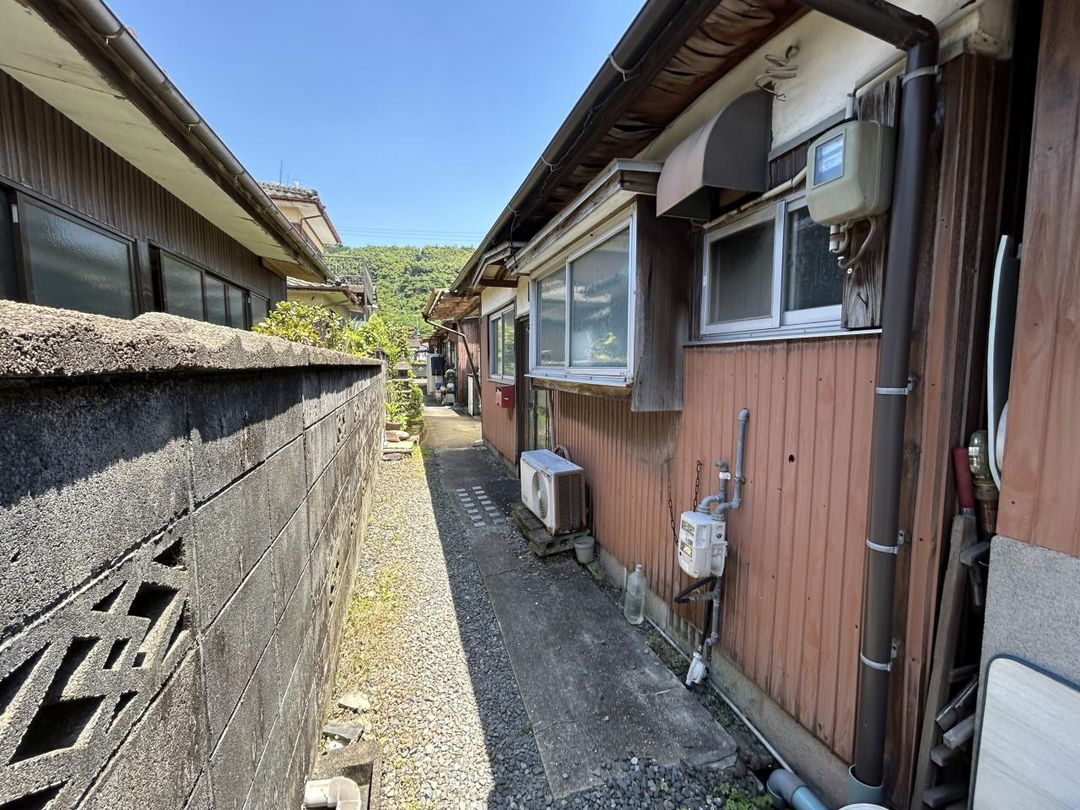 6DK Detached House in Oomachi-cho, Kishima District, Saga - Thumbnail 2