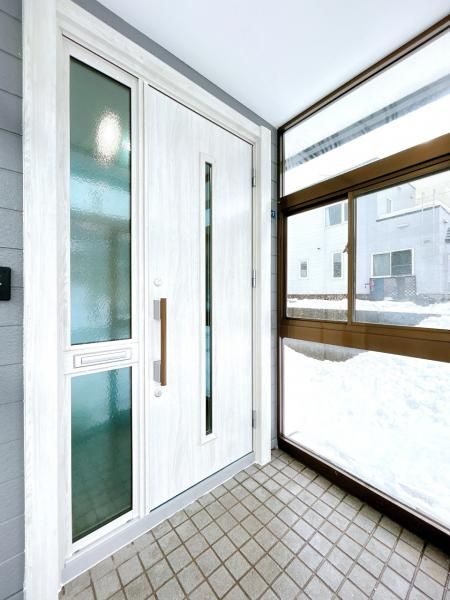 Renovated 4LDK House with Parking in Otaru, Hokkaido - Thumbnail 2
