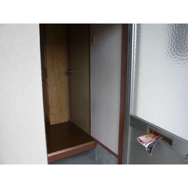 1K Apartment for Rent in Yamaguchi City, Yamaguchi - Thumbnail 3