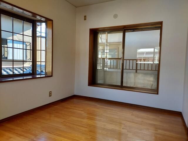 Renovated 4LDK House for Sale in Kishiwada, Osaka - Thumbnail 4