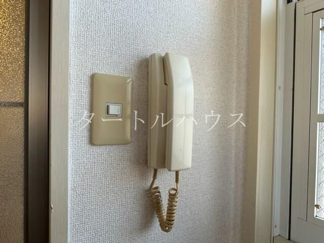 1K Apartment for Rent in Daito City, Osaka - 30,000 Yen - Thumbnail 3