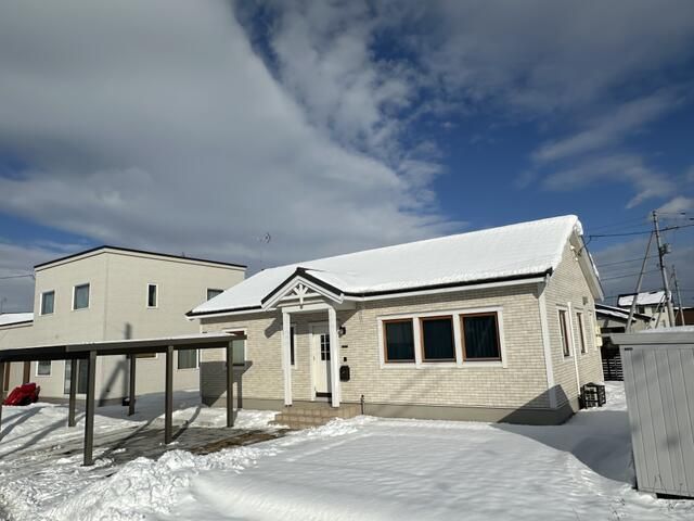 2021 Swedish-Style 2LDK House for Sale in Minamisora, Hokkaido - Thumbnail 4