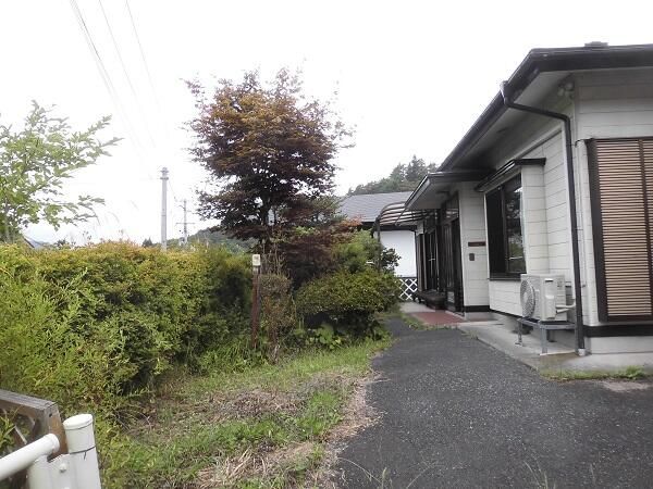 5DK Detached House for Sale in Tōno, Iwate - Near Miyamori Station - Thumbnail 3