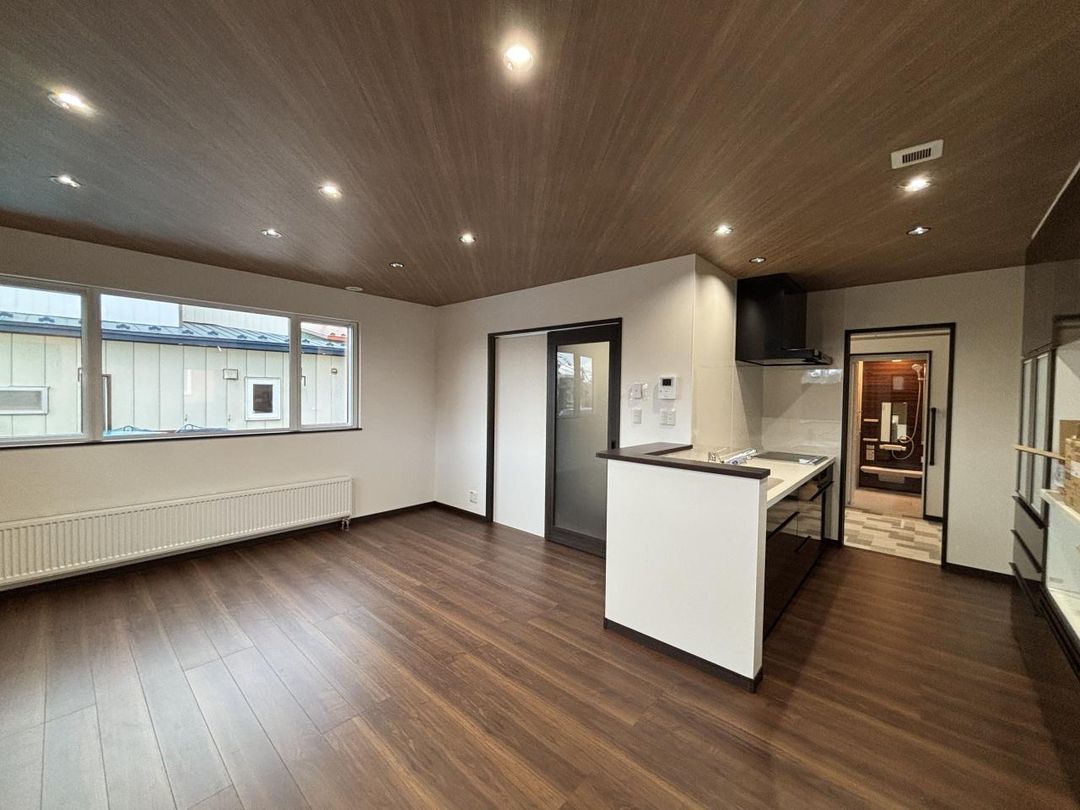 Newly Built 4LDK House in Hakodate, Hokkaido - 110.95 sqm - Thumbnail 3
