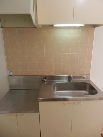 1K Apartment for Rent in Quiet Hikone, Shiga | 31,000 Yen - Thumbnail 4