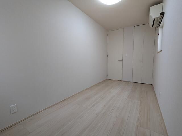 Modern 3LDK House in Nagoya's Tempaku Ward | 2022 Build - Thumbnail 4