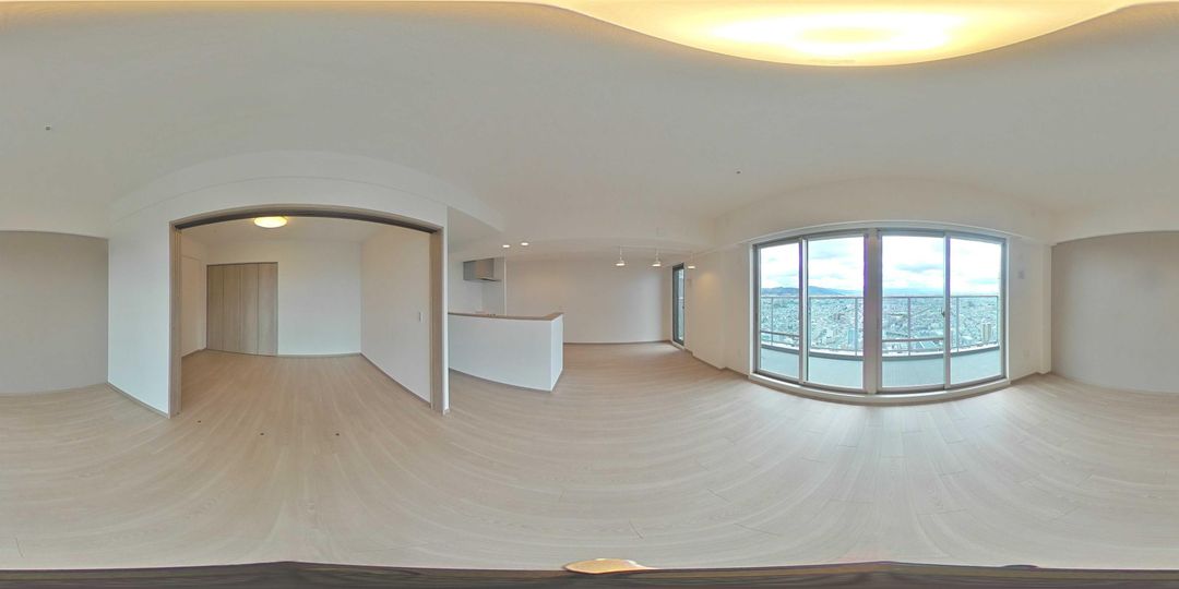Renovated 3LDK Apartment in Royal Medu Kourien Tower, Neyagawa - Thumbnail 2