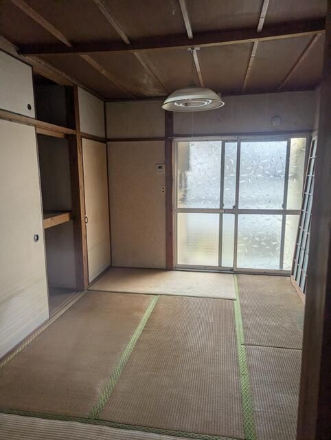 2K Apartment for Rent in Kusatsu, Shiga - 32,000 Yen - Thumbnail 4