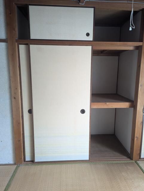 2K Apartment for Rent in Kusatsu, Shiga - 32,000 Yen - Thumbnail 3