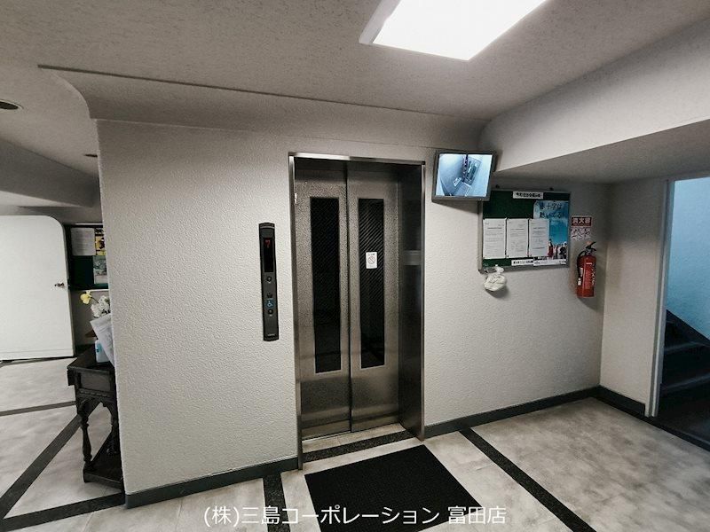 Renovated 1SLDK Apartment for Sale in Ibaraki, Osaka - Thumbnail 3