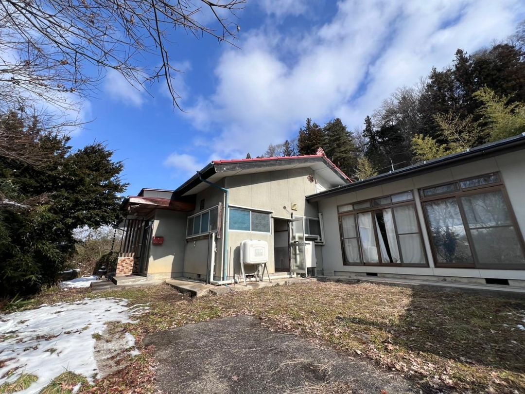 7K Single-Story House for Sale in Shinshūshinmachi, Nagano - Thumbnail 3